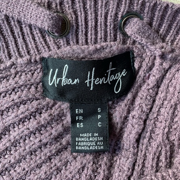 Reversible Knitted Sweater - Picture 3 of 3